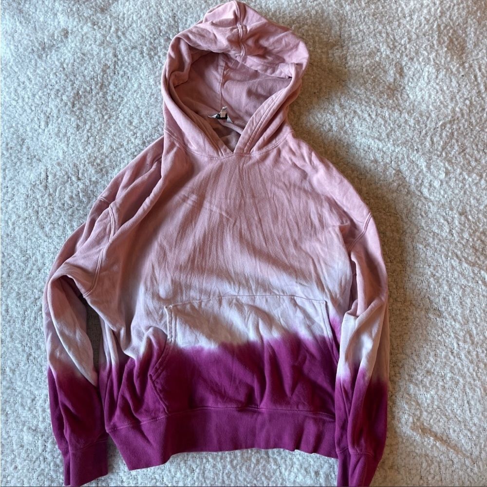 ‎Wildfox large hooded sweatshirt